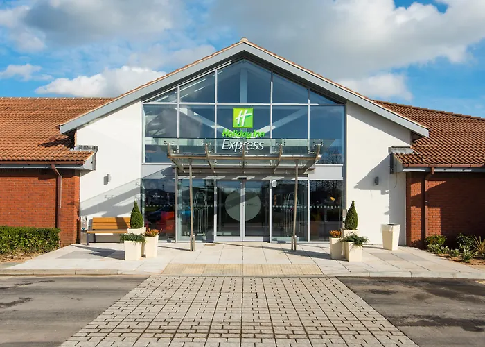 Holiday Inn Express Portsmouth - North By Ihg